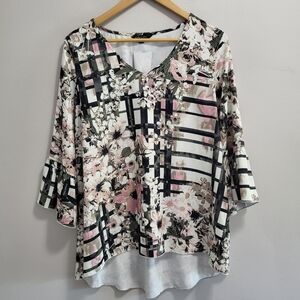 John Mark Bell Sleeve Olive and Pink Floral V-Neck Blouse Size Small